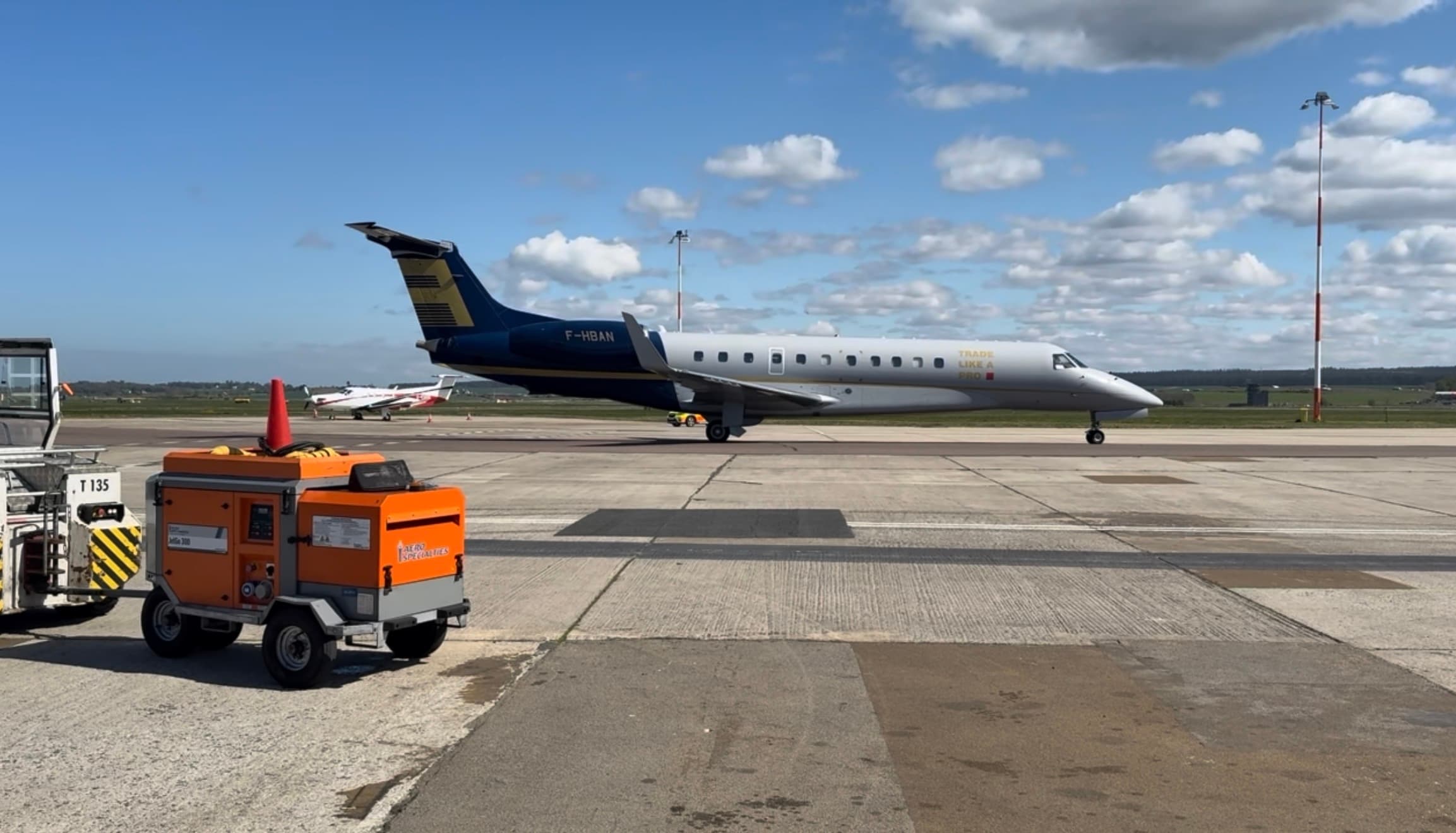 Private airport transfer vehicle